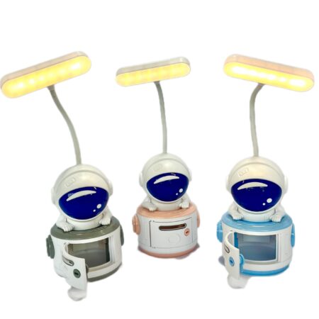 چراغ مطالعه و قلک فضانورد